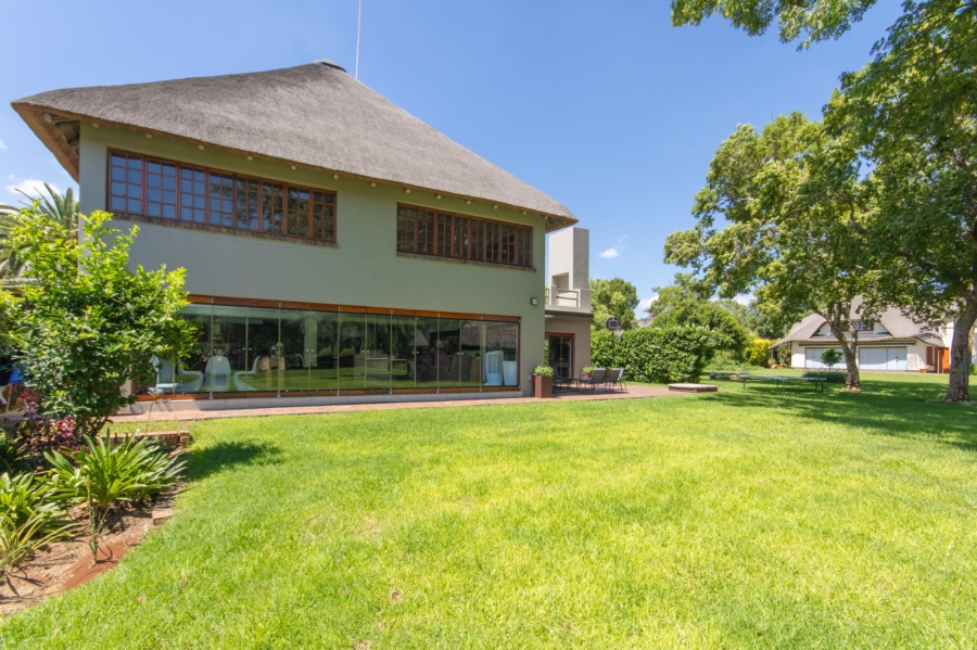 6 Bedroom Property for Sale in Club Nautique North West